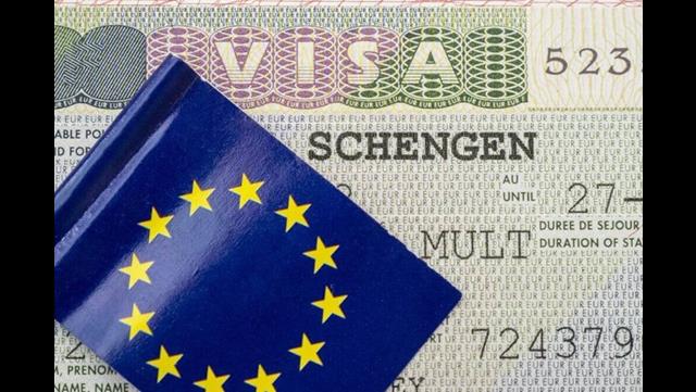 The European Union has adopted digital Schengen visa applications !